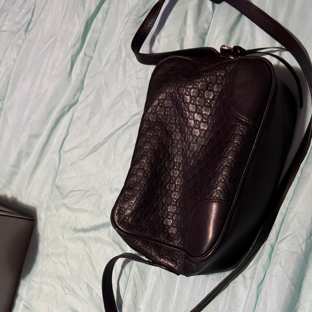 Elegant Black Leather Men's Bag